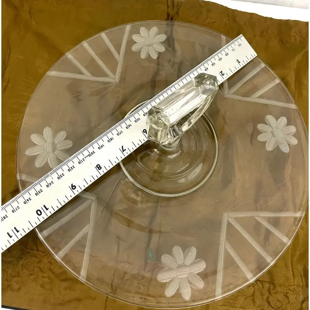 VTG Etched Clear Crystal Center Handle Tray Plate with Etched Flowers‎ 10.5